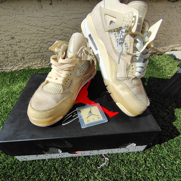 Jordan Other - Off_white X Air Jordan 4 Retro SP